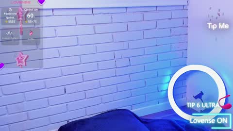 Snapshot of alys_molly chatting on December 23, 2024, 2:50 pm sopie online show from December 23, 2024, 2:50 pm