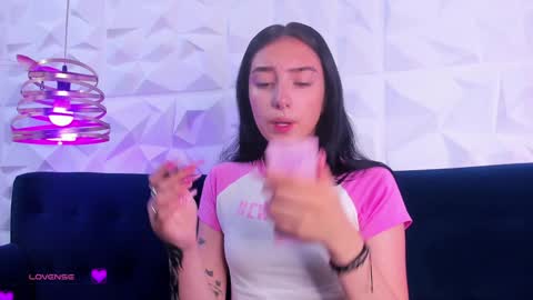 Snapshot of alys_molly chatting on January 27, 2025, 11:11 am sopie online show from January 27, 2025, 11:11 am