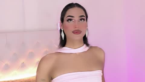 Snapshot of amal_baddel_ chatting on December 21, 2025, 6:31 am amal_baddel_ online show from December 21, 2025, 6:31 am