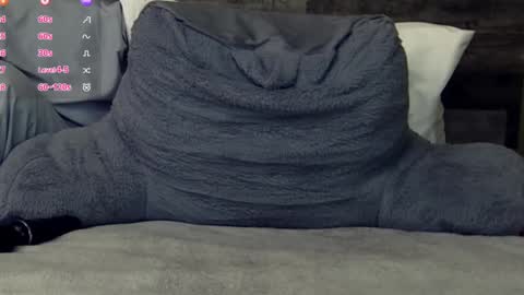 Snapshot of amberdawnn23 chatting on January 1, 2025, 7:20 am Amber Dawnn online show from January 1, 2025, 7:20 am