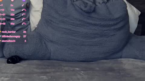 Snapshot of amberdawnn23 chatting on February 4, 2025, 5:21 am Amber Dawnn online show from February 4, 2025, 5:21 am