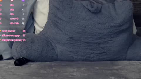 Snapshot of amberdawnn23 chatting on February 4, 2025, 11:27 am Amber Dawnn online show from February 4, 2025, 11:27 am