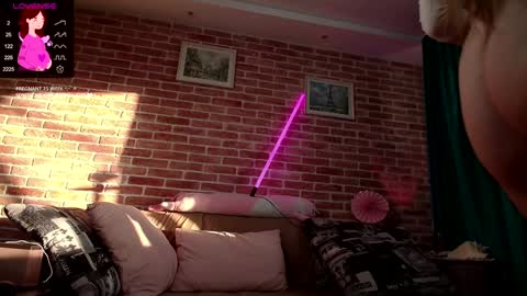 Snapshot of ambrosia_nectar chatting on December 4, 2024, 10:46 am 25 WEEK Princess Linnea online show from December 4, 2024, 10:46 am