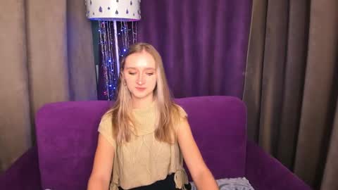 Snapshot of ameliawise chatting on December 23, 2024, 11:36 am ameliawise online show from December 23, 2024, 11:36 am