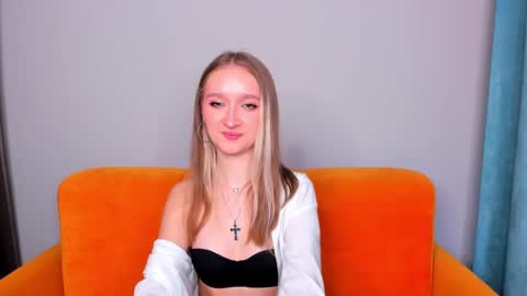 Snapshot of ameliawise chatting on January 25, 2025, 12:58 pm ameliawise online show from January 25, 2025, 12:58 pm