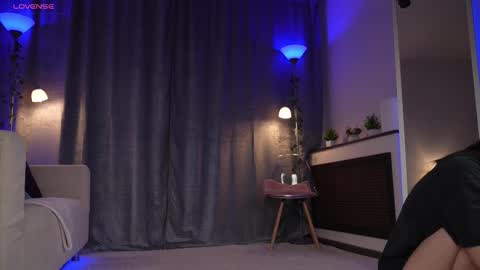 Amy  online show from February 6, 2026, 1:10 am