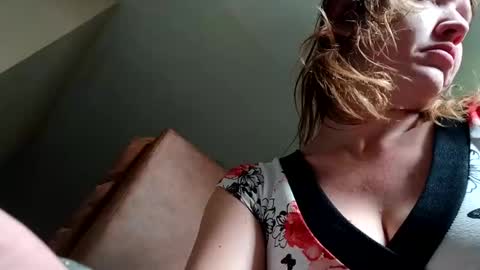 amileadivinestar0987 online show from December 25, 2024, 3:28 pm