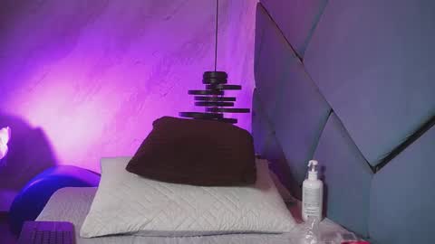 ammy durand online show from January 14, 2026, 7:25 am