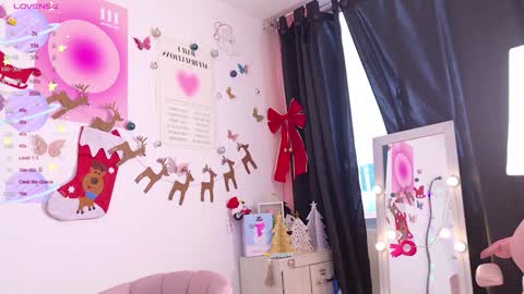 Snapshot of amycupeer chatting on December 23, 2024, 6:05 pm Amy cupeer online show from December 23, 2024, 6:05 pm