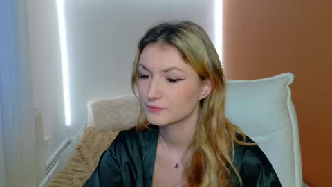 anaayss online show from February 3, 2026, 5:49 am