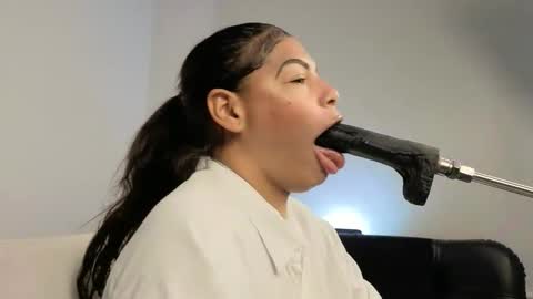 Anabel Alice Gandara online show from March 3, 2026, 11:27 am