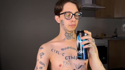 Snapshot of anahori_simon chatting on December 29, 2024, 6:27 pm simon online show from December 29, 2024, 6:27 pm