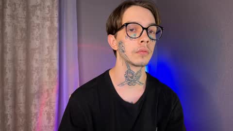 Snapshot of anahori_simon chatting on January 11, 2025, 6:01 pm simon online show from January 11, 2025, 6:01 pm