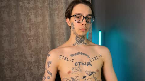 Snapshot of anahori_simon chatting on February 12, 2025, 10:15 pm simon online show from February 12, 2025, 10:15 pm