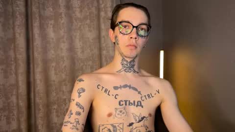 Snapshot of anahori_simon chatting on February 25, 2025, 4:53 pm simon online show from February 25, 2025, 4:53 pm