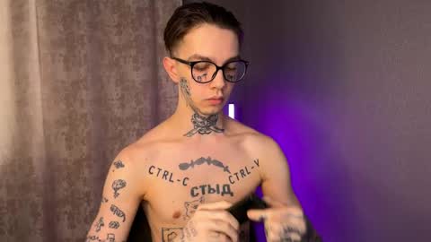 Snapshot of anahori_simon chatting on March 5, 2025, 12:22 pm simon online show from March 5, 2025, 12:22 pm