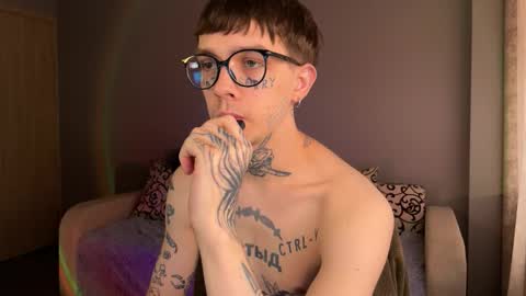 Snapshot of anahori_simon chatting on September 10, 2025, 12:16 pm simon online show from September 10, 2025, 12:16 pm