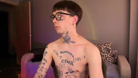 Snapshot of anahori_simon chatting on September 26, 2025, 10:08 am simon online show from September 26, 2025, 10:08 am