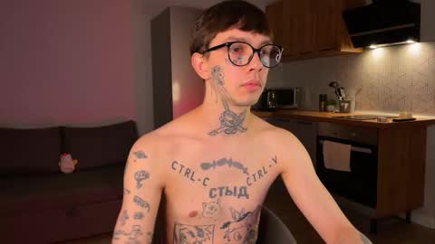 Snapshot of anahori_simon chatting on October 11, 2025, 9:24 pm simon online show from October 11, 2025, 9:24 pm