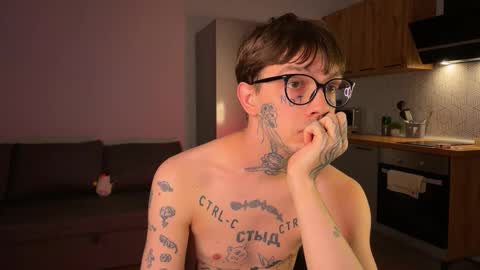 Snapshot of anahori_simon chatting on October 12, 2025, 8:30 pm simon online show from October 12, 2025, 8:30 pm