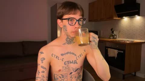 Snapshot of anahori_simon chatting on October 14, 2025, 9:37 pm simon online show from October 14, 2025, 9:37 pm