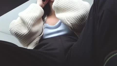 Snapshot of anddrea_ chatting on February 11, 2026, 11:37 am online show from February 11, 2026, 11:37 am