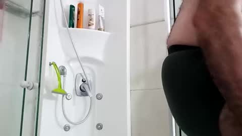 Snapshot of andipecas69 chatting on February 2, 2026, 10:19 pm andipecas69 online show from February 2, 2026, 10:19 pm