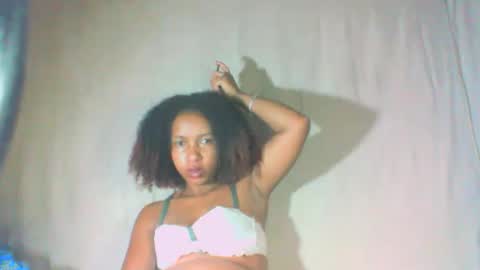 andre415913 online show from February 27, 2026, 3:17 am