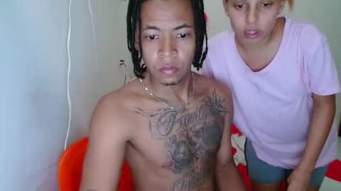 andrea_jose online show from December 25, 2024, 10:27 pm