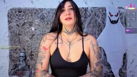 Snapshot of andrea_miller1 chatting on October 29, 2025, 1:52 am Andrea online show from October 29, 2025, 1:52 am