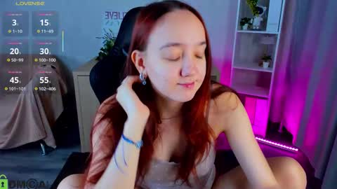 Snapshot of andrea_svel chatting on November 17, 2025, 3:18 pm Andrea hereGMT7Mon Tue Wen ThFri Sat Su 0300am-0900am. online show from November 17, 2025, 3:18 pm