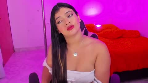 Snapshot of andreeart chatting on February 18, 2025, 6:37 am ig online show from February 18, 2025, 6:37 am