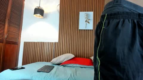 Snapshot of andres_belari chatting on October 13, 2025, 12:16 pm andres_belari online show from October 13, 2025, 12:16 pm