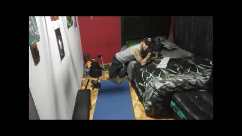 Snapshot of androdd666 chatting on October 22, 2025, 2:45 am androd666 online show from October 22, 2025, 2:45 am