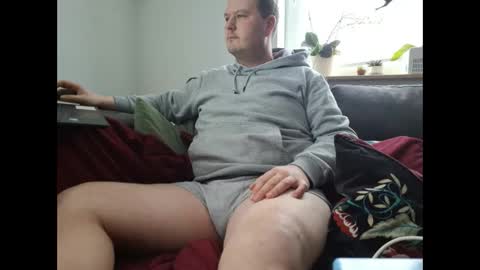 Snapshot of andypsilon88 chatting on January 28, 2025, 9:51 am ShortyfromS online show from January 28, 2025, 9:51 am