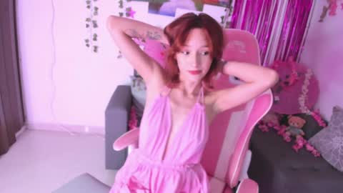 Snapshot of aneko_morii chatting on January 22, 2025, 2:26 am online show from January 22, 2025, 2:26 am