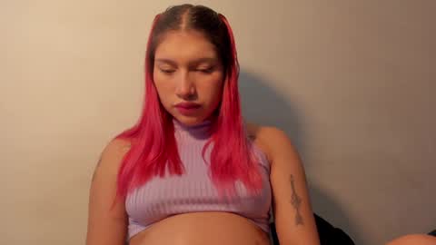 Snapshot of angel_copper chatting on January 21, 2025, 11:02 pm Angie indepent model online show from January 21, 2025, 11:02 pm