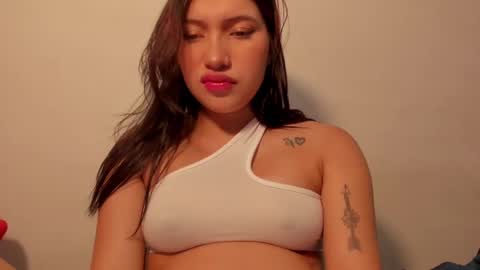 Snapshot of angel_copper chatting on February 16, 2025, 12:08 am Angie indepent model online show from February 16, 2025, 12:08 am