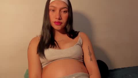 Snapshot of angel_copper chatting on February 20, 2025, 10:48 pm Angie indepent model online show from February 20, 2025, 10:48 pm