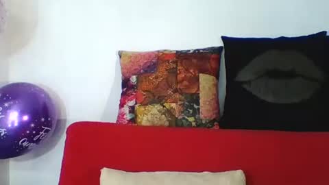 Snapshot of angela_mis chatting on February 20, 2026, 9:26 pm Angela online show from February 20, 2026, 9:26 pm