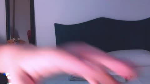 Angelinhaa  online show from February 24, 2026, 1:36 am