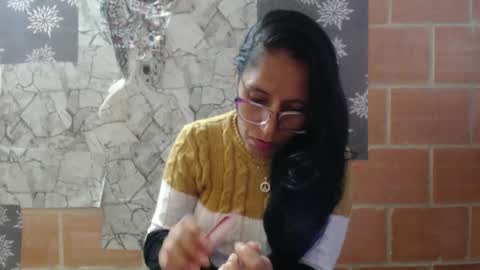 angela online show from March 5, 2025, 3:07 pm