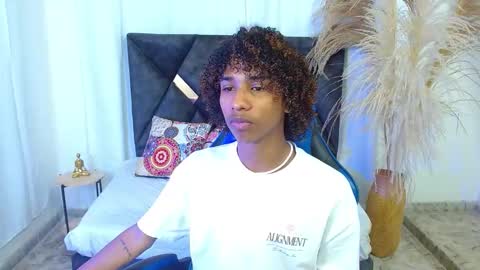 Angel online show from February 10, 2026, 8:46 pm