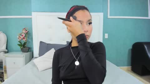 Ania online show from March 4, 2026, 8:15 pm