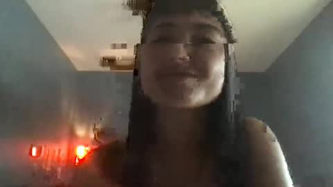 Snapshot of anne_roxanne chatting on February 15, 2025, 10:10 pm ROXANNE online show from February 15, 2025, 10:10 pm