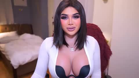 Anne Hart online show from February 10, 2025, 4:41 am