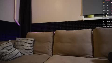 Anne online show from February 6, 2026, 7:39 pm