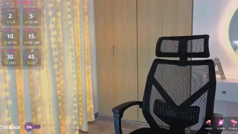 annieboobs_ online show from February 13, 2026, 6:15 pm