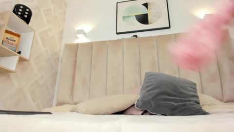 Snapshot of anniie_queen chatting on February 28, 2026, 3:40 am Annie Queen online show from February 28, 2026, 3:40 am