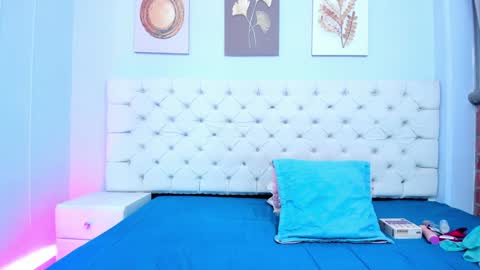 Snapshot of antonella_hotkiss chatting on February 1, 2025, 4:14 am Antonella online show from February 1, 2025, 4:14 am